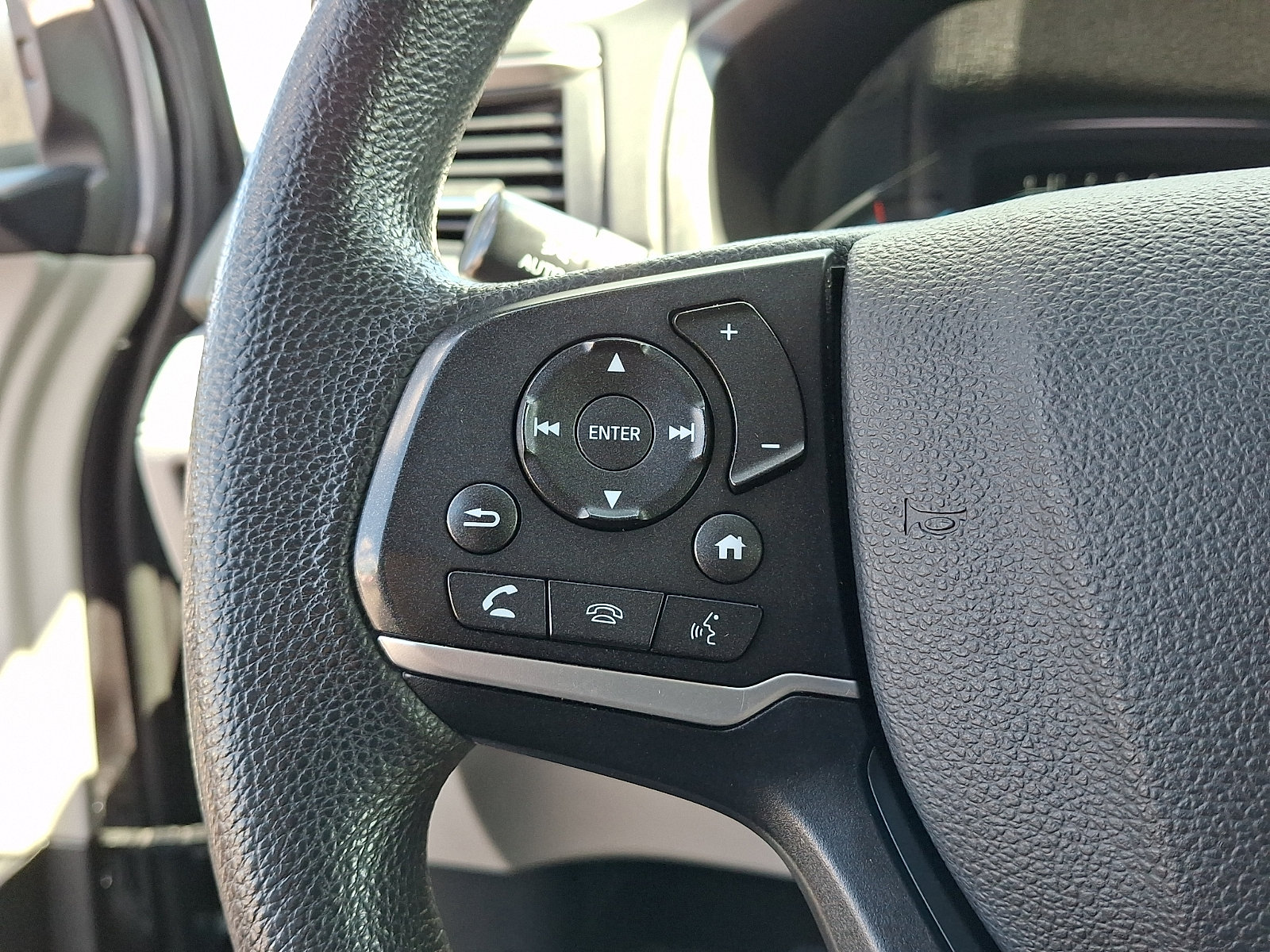 Used 2018 Honda Odyssey EX image 20