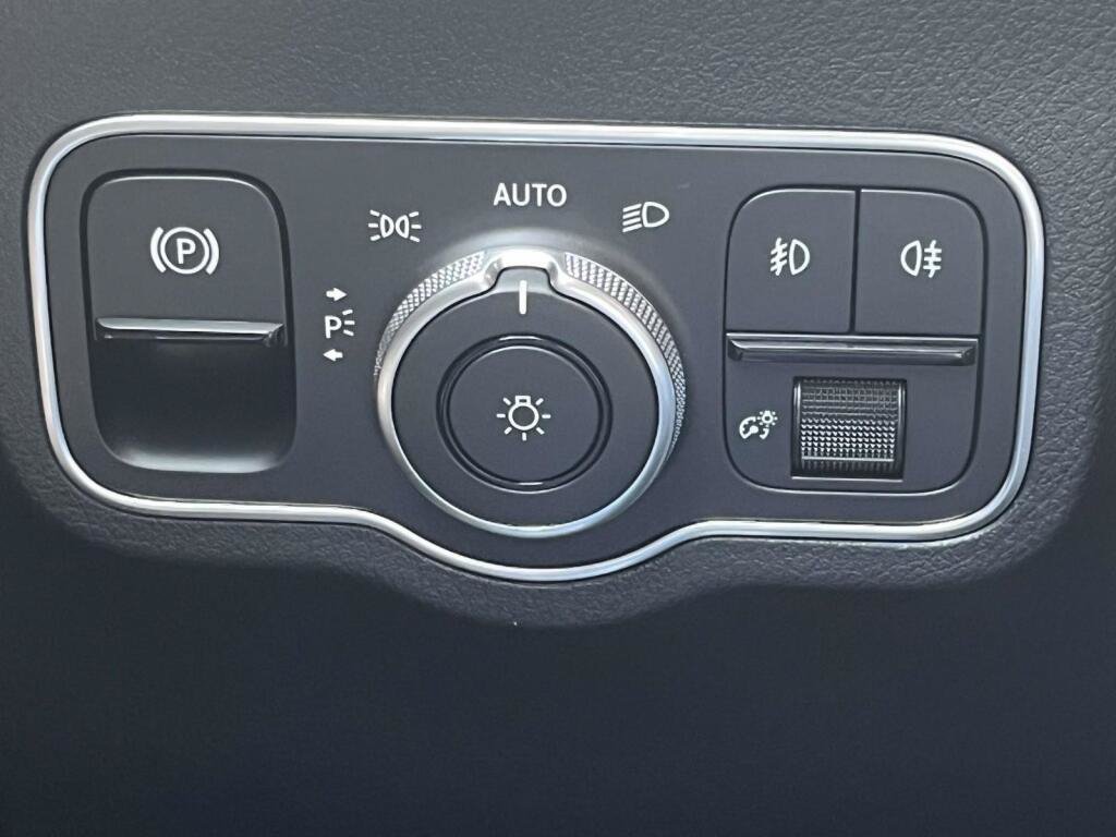 New 2026 Mercedes-Benz GLA 250 4MATIC image 32