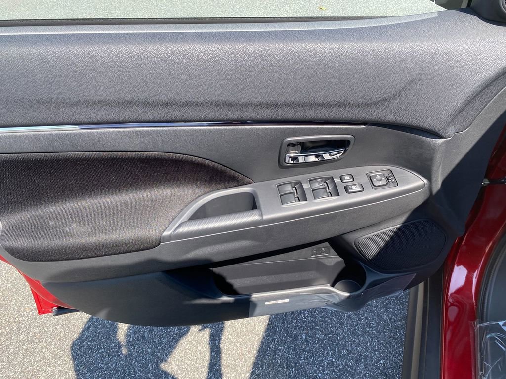 New 2025 Mitsubishi Outlander Sport ES image 11