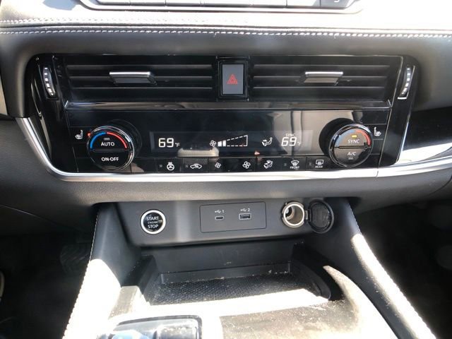 Certified 2023 Nissan Rogue SL AWD/4WD image 19