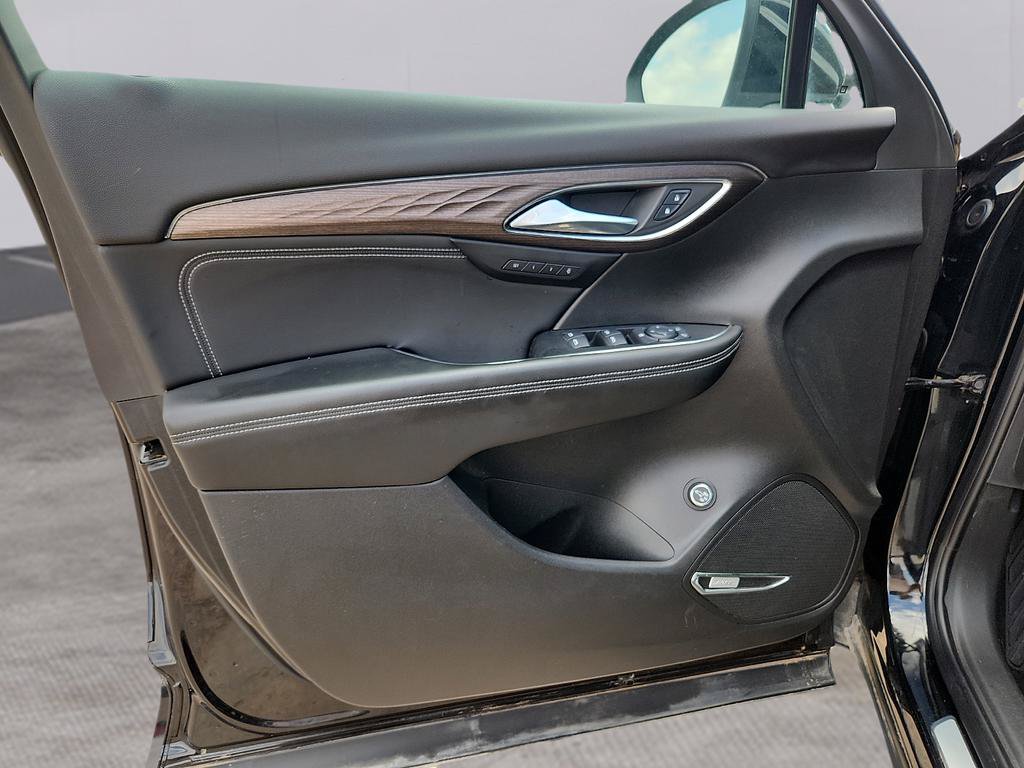 Used 2023 Buick Envision Avenir FWD image 11