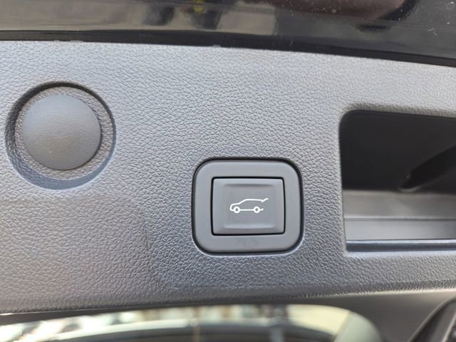 New 2026 GMC Terrain Elevation w/ Elevation Premium Package image 19