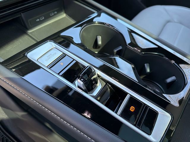 Used 2024 Volkswagen Atlas Cross Sport SEL image 24