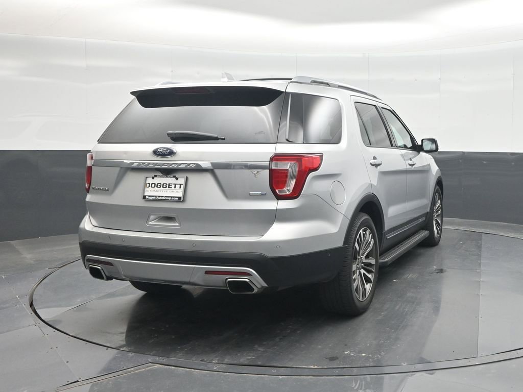 Used 2017 Ford Explorer Platinum AWD/4WD image 24
