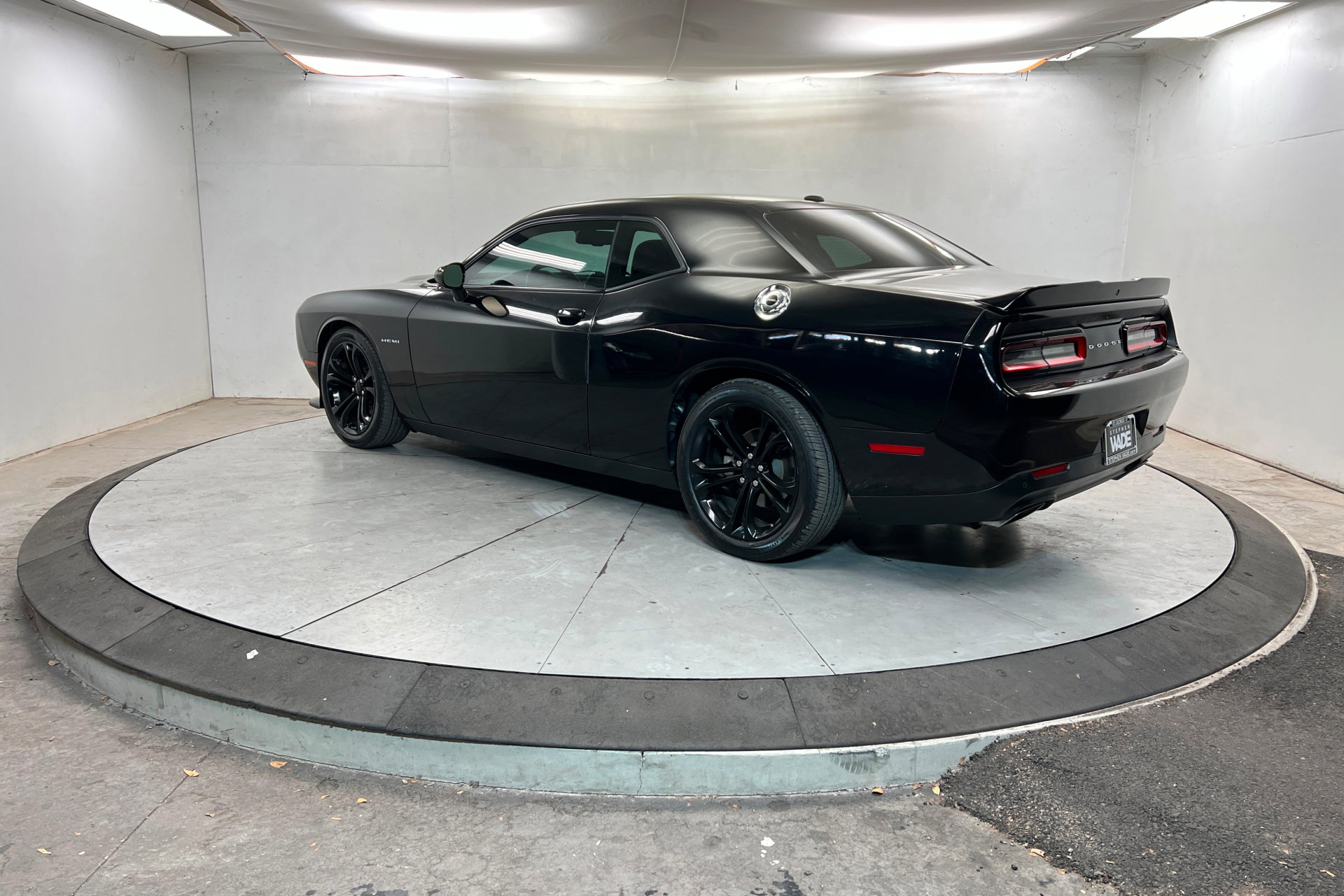 Certified 2022 Dodge Challenger R/T image 3