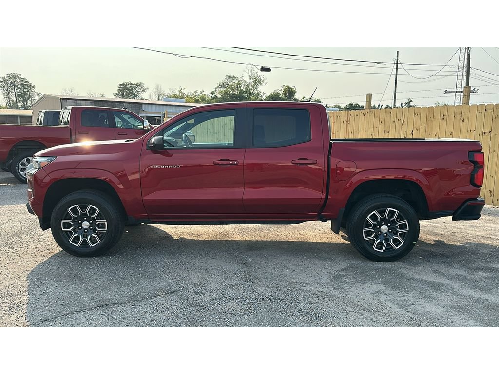 Used 2023 Chevrolet Colorado LT w/ LT Convenience Package III RWD image 3