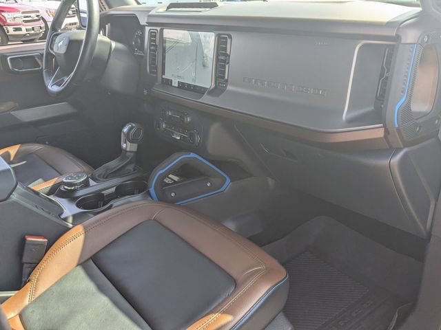 Certified 2022 Ford Bronco Outer Banks w/ Sasquatch Package image 27
