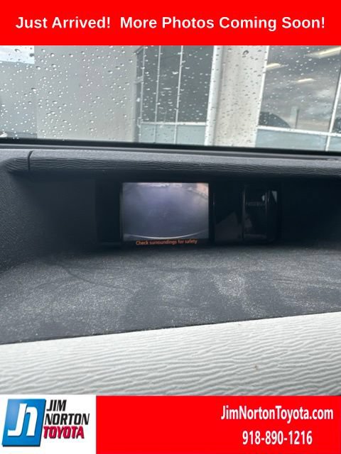 Used 2011 Toyota Sienna XLE FWD image 13