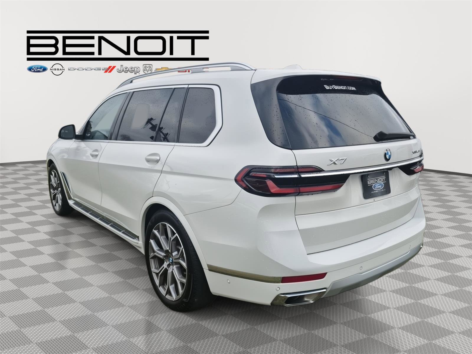 Used 2024 BMW X7 xDrive40i image 4