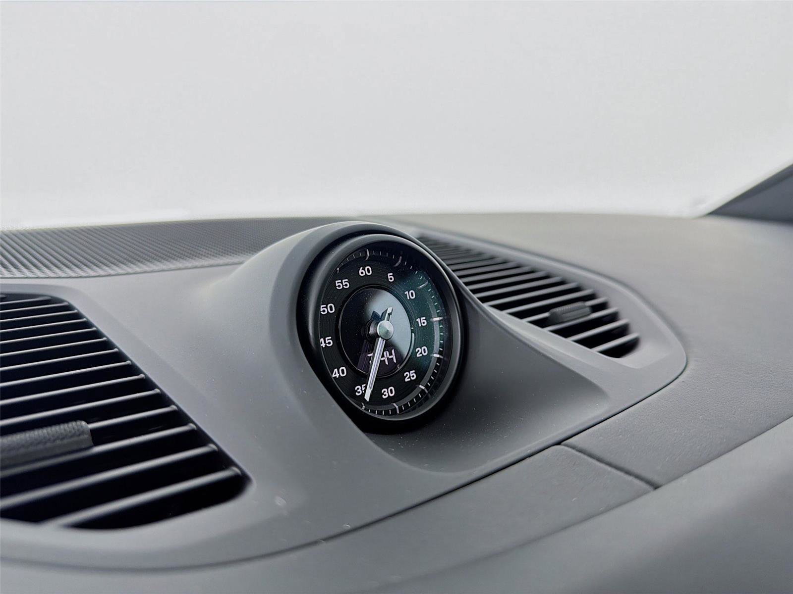 New 2026 Porsche Cayenne E-Hybrid Coupe image 12