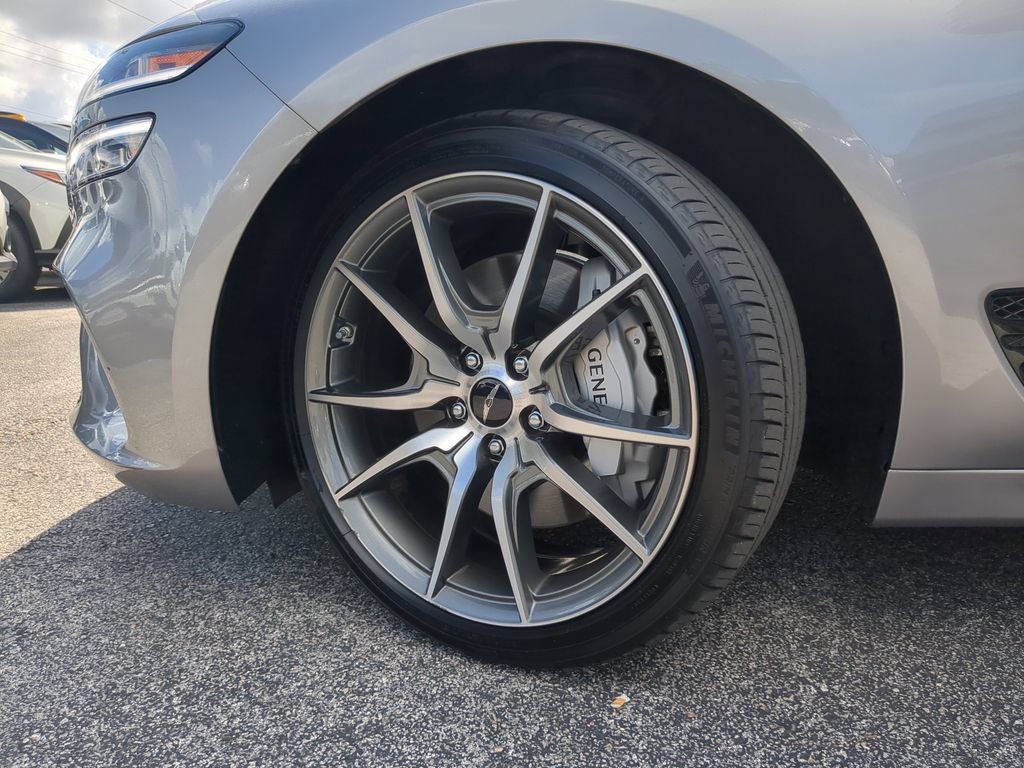 Used 2025 Genesis G70 2.5T RWD image 33