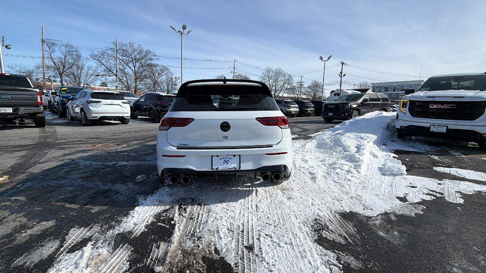 Used 2025 Volkswagen Golf R Black Edition image 6