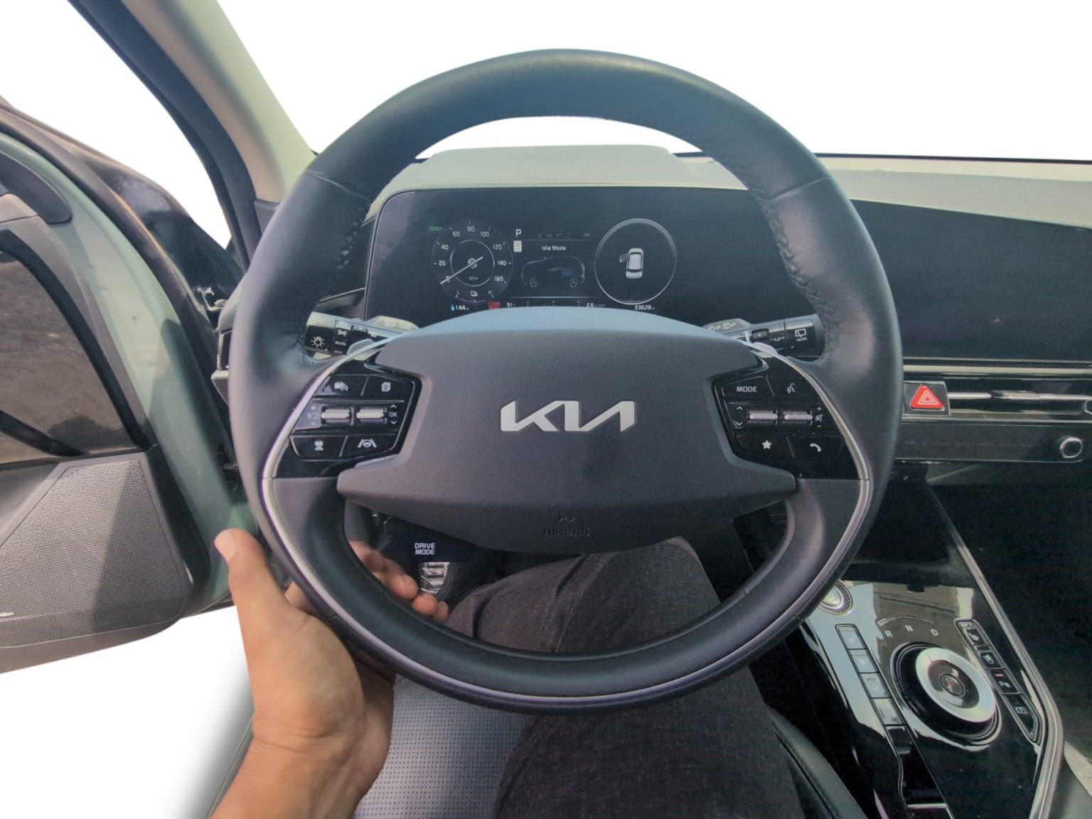 Used 2023 Kia Niro Wave FWD image 13