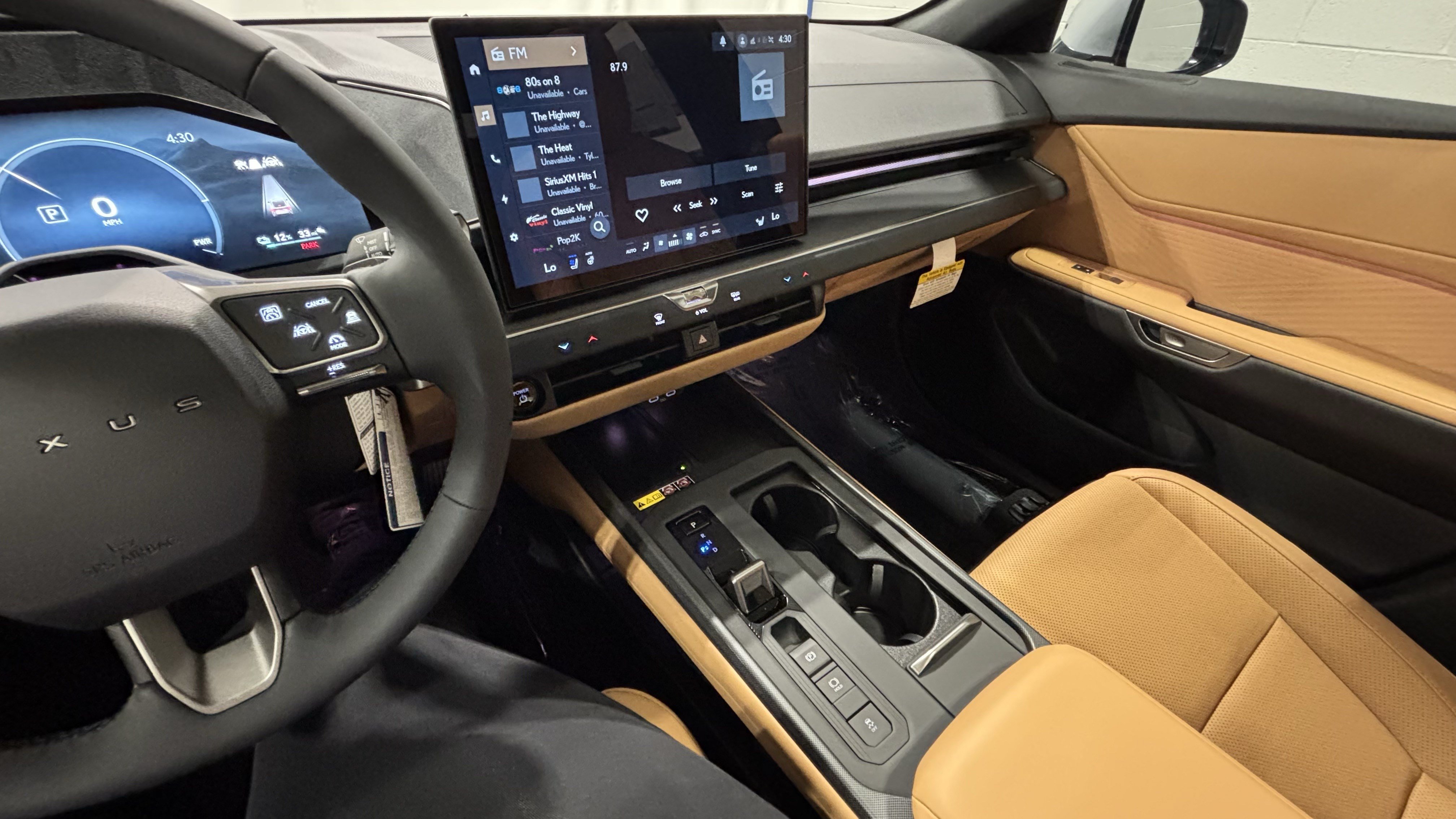 New 2026 Lexus ES 500e AWD/4WD image 21