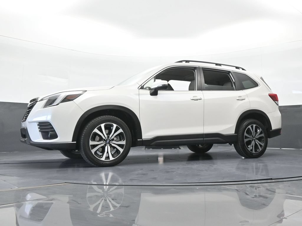 Used 2022 Subaru Forester Limited AWD/4WD image 55