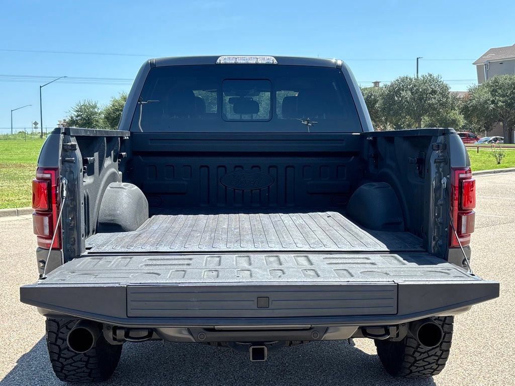 Used 2020 Ford F150 Raptor w/ Equipment Group 802A Luxury AWD/4WD image 6
