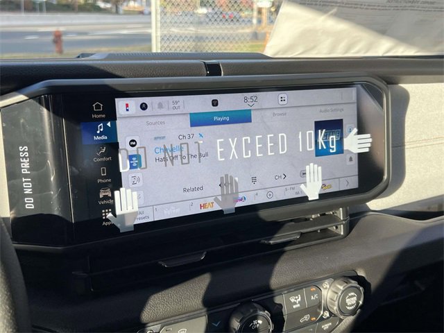 New 2025 Jeep Wrangler Sport S image 18