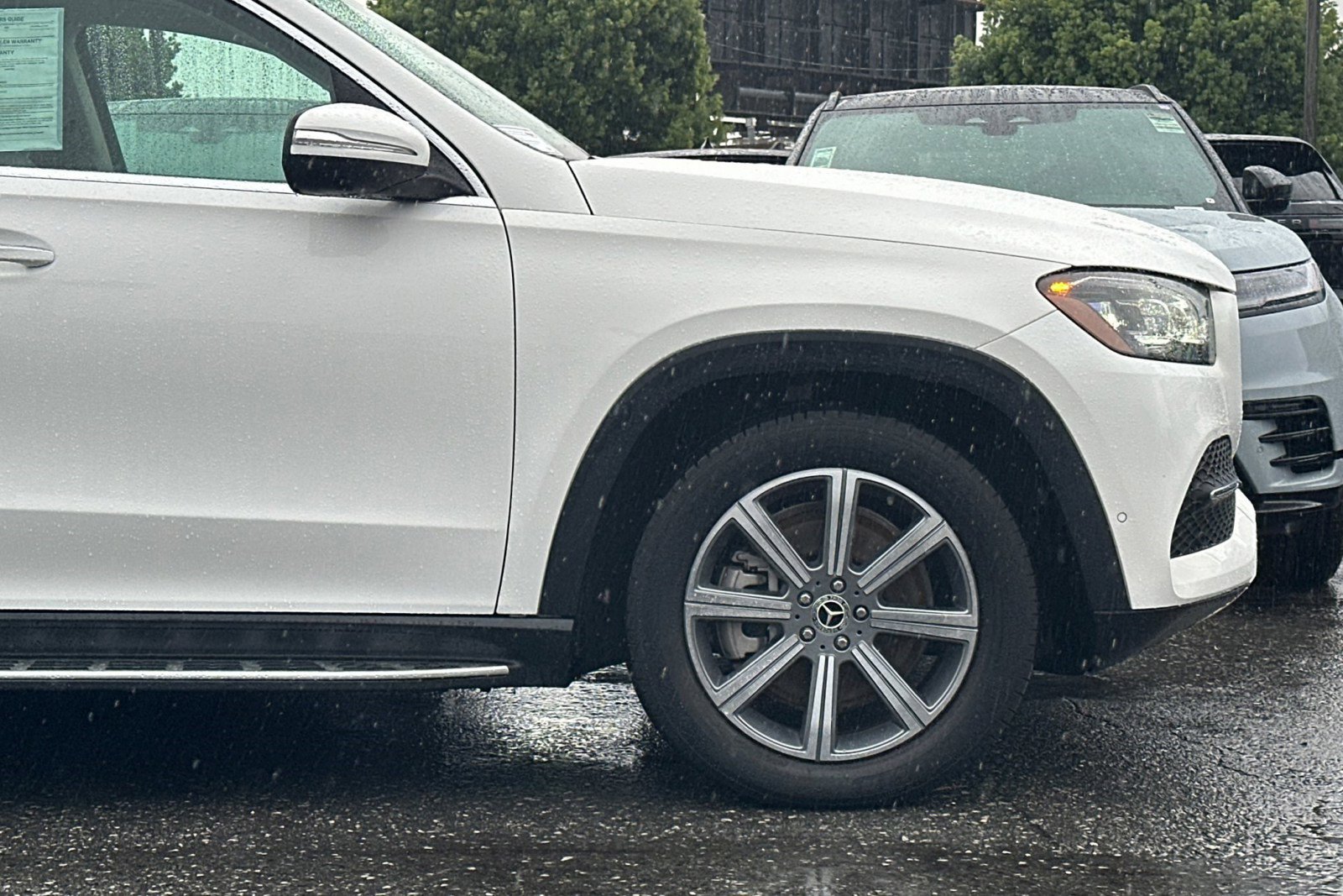 Used 2020 Mercedes-Benz GLS 450 4MATIC image 37