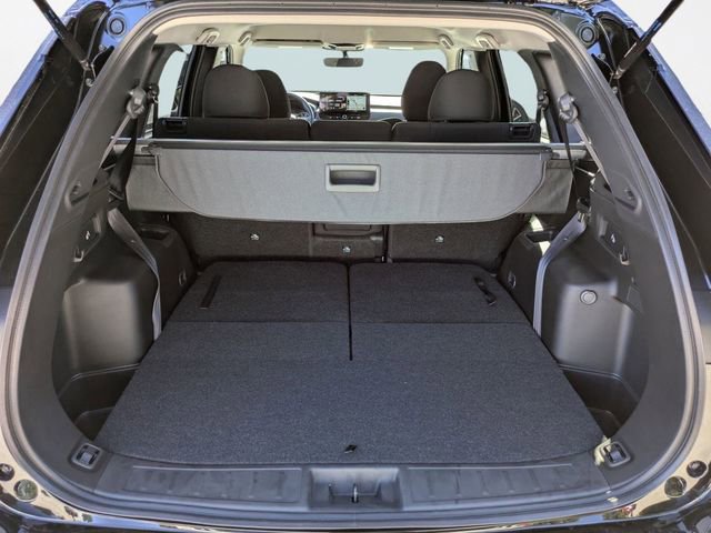 New 2025 Mitsubishi Outlander ES image 18