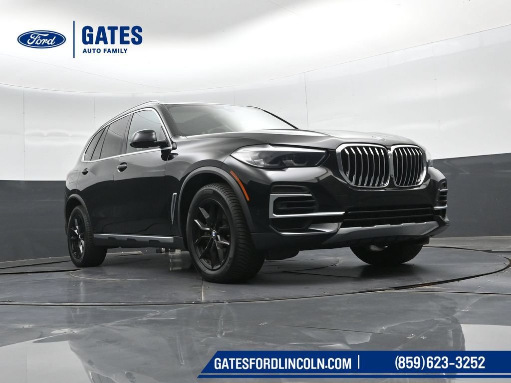 Used 2022 BMW X5 xDrive40i w/ Premium Package AWD/4WD image 44