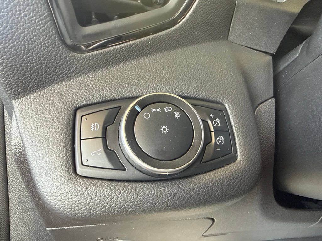 Used 2017 Ford Escape Titanium AWD/4WD image 16