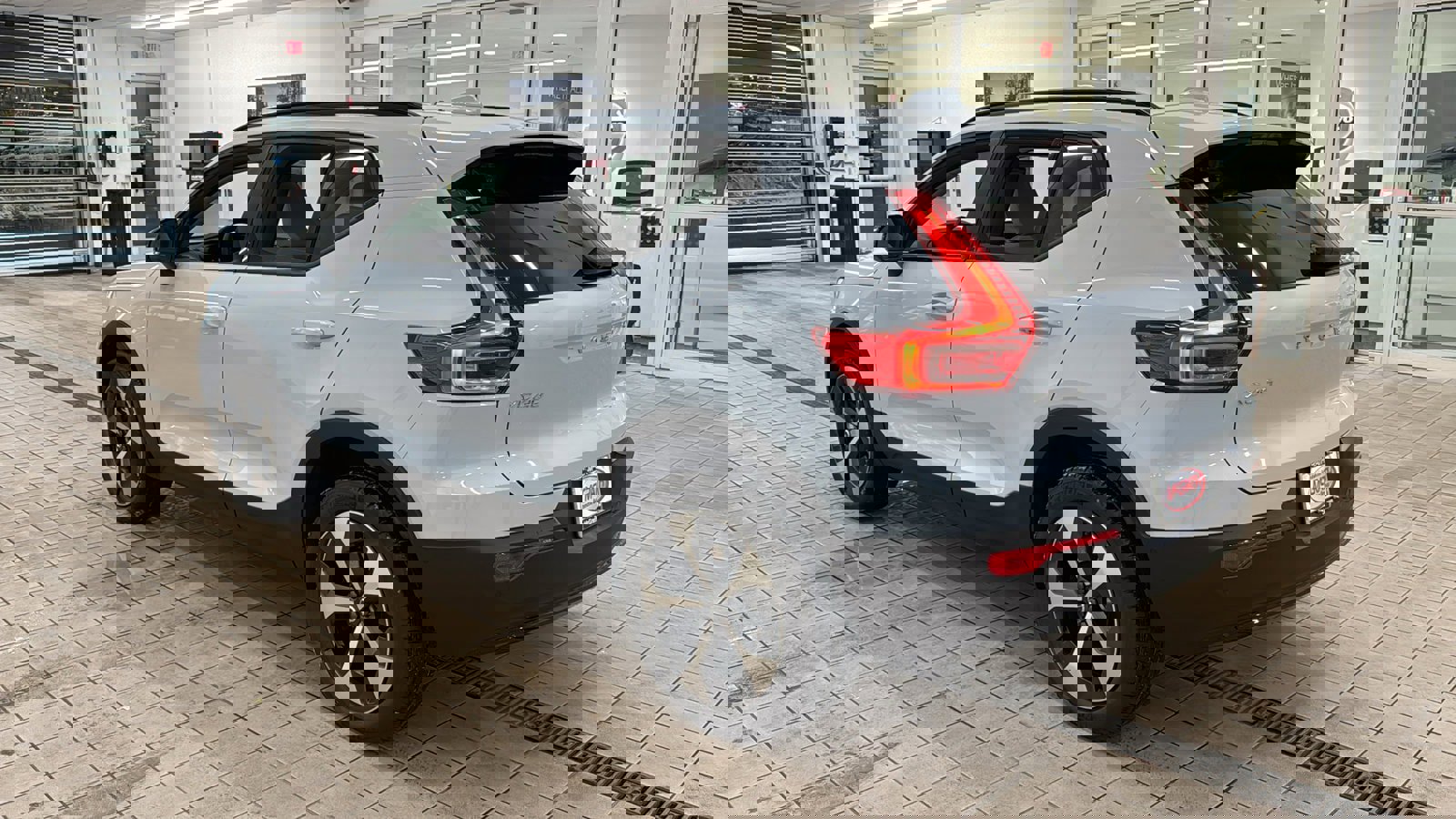 Used 2026 Volvo XC40 B5 Plus w/ Protection Package Premier image 7