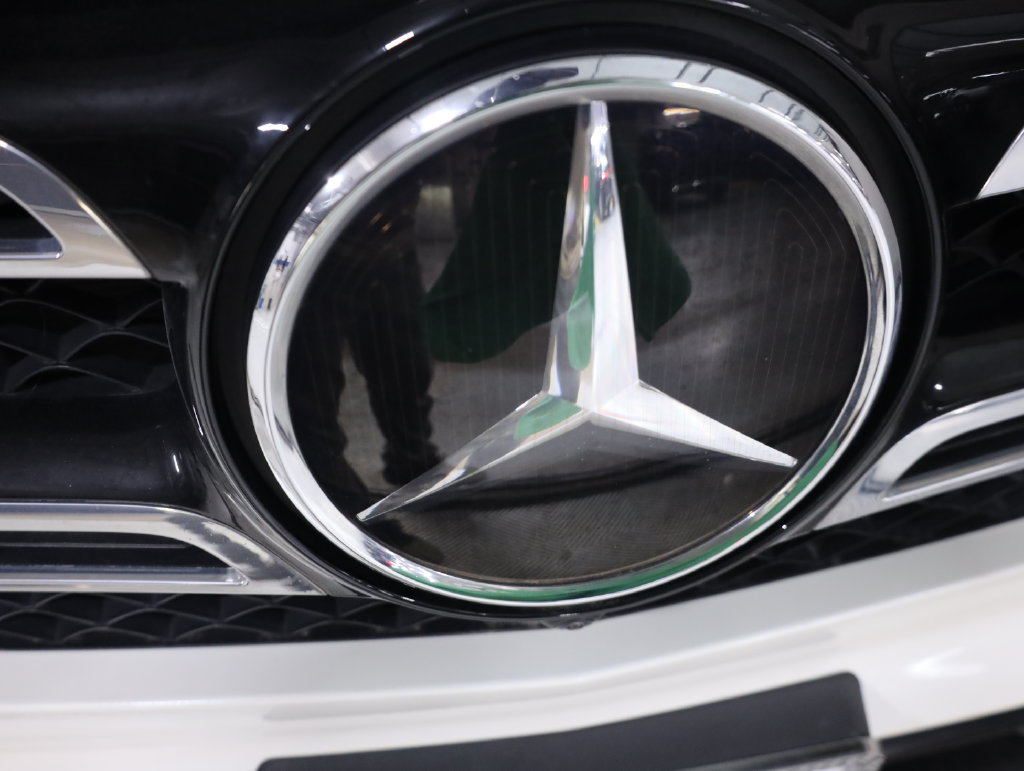 Used 2023 Mercedes-Benz GLS 450 4MATIC w/ AMG Line Exterior image 95
