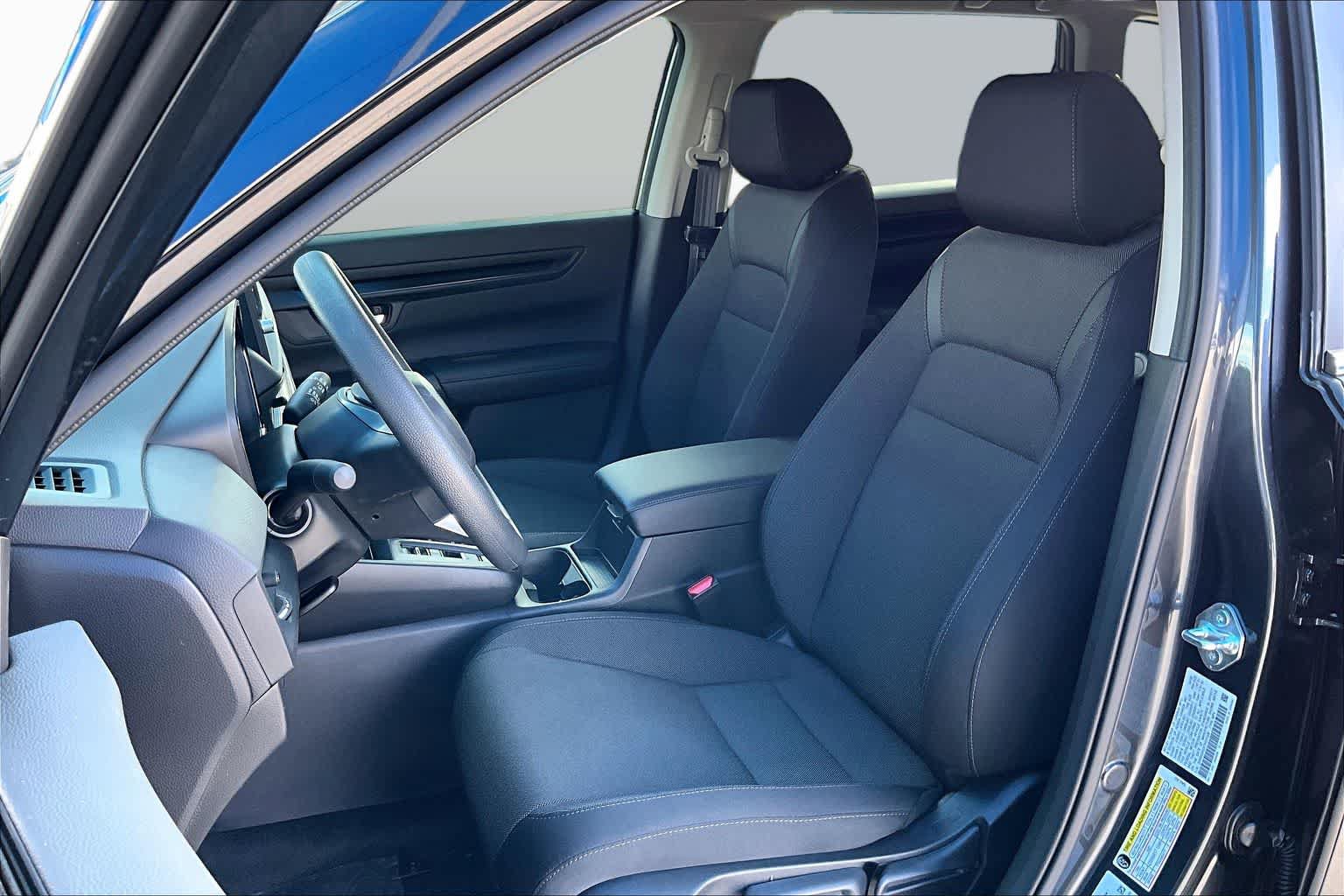 Used 2026 Honda CR-V LX image 9