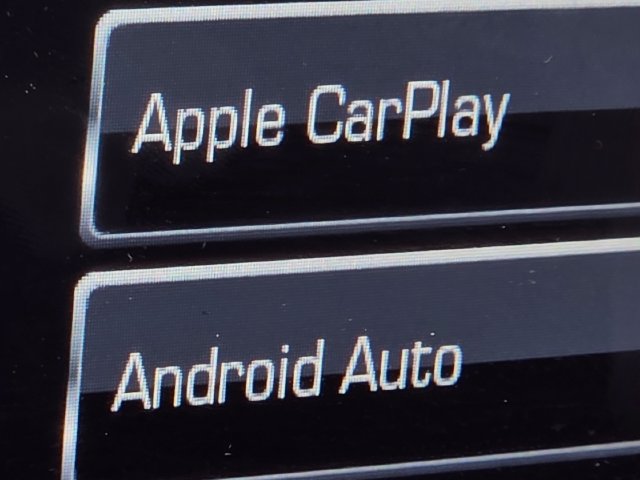 Used 2019 GMC Acadia Denali w/ Technology Package AWD/4WD image 5