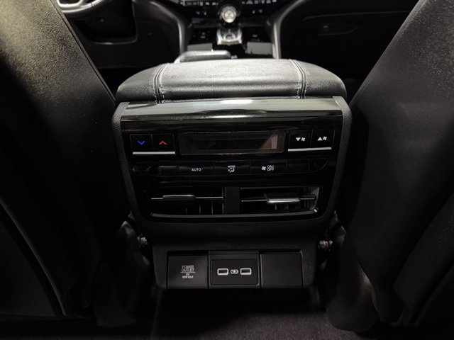 Used 2022 Acura MDX SH-AWD w/ Technology Package image 15