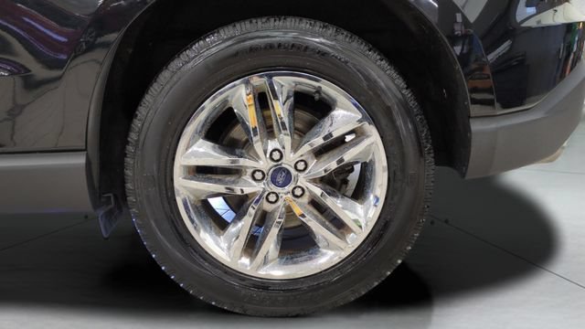 Used 2017 Ford Edge SEL w/ Equipment Group 201A AWD/4WD image 26
