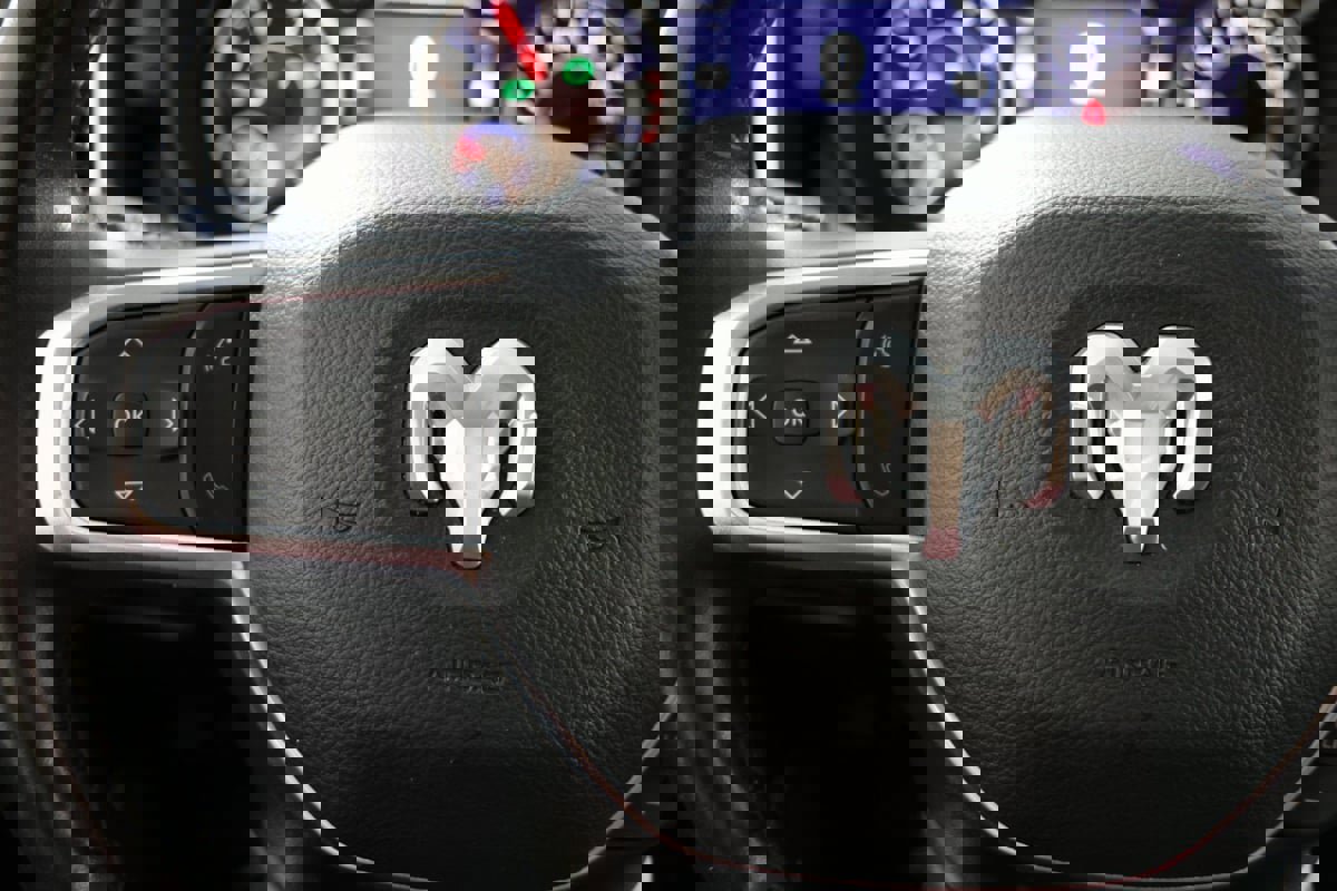 Used 2023 RAM 3500 Laramie image 27