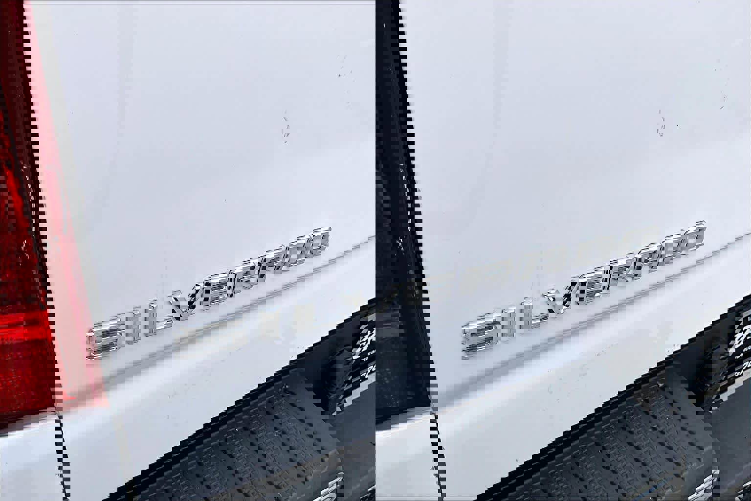 Used 2022 Chevrolet Silverado 2500 LT w/ Convenience Package image 31