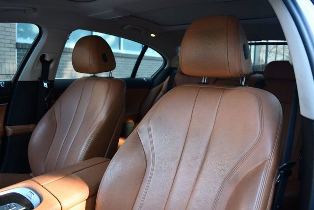 Used 2018 BMW 740i xDrive image 20