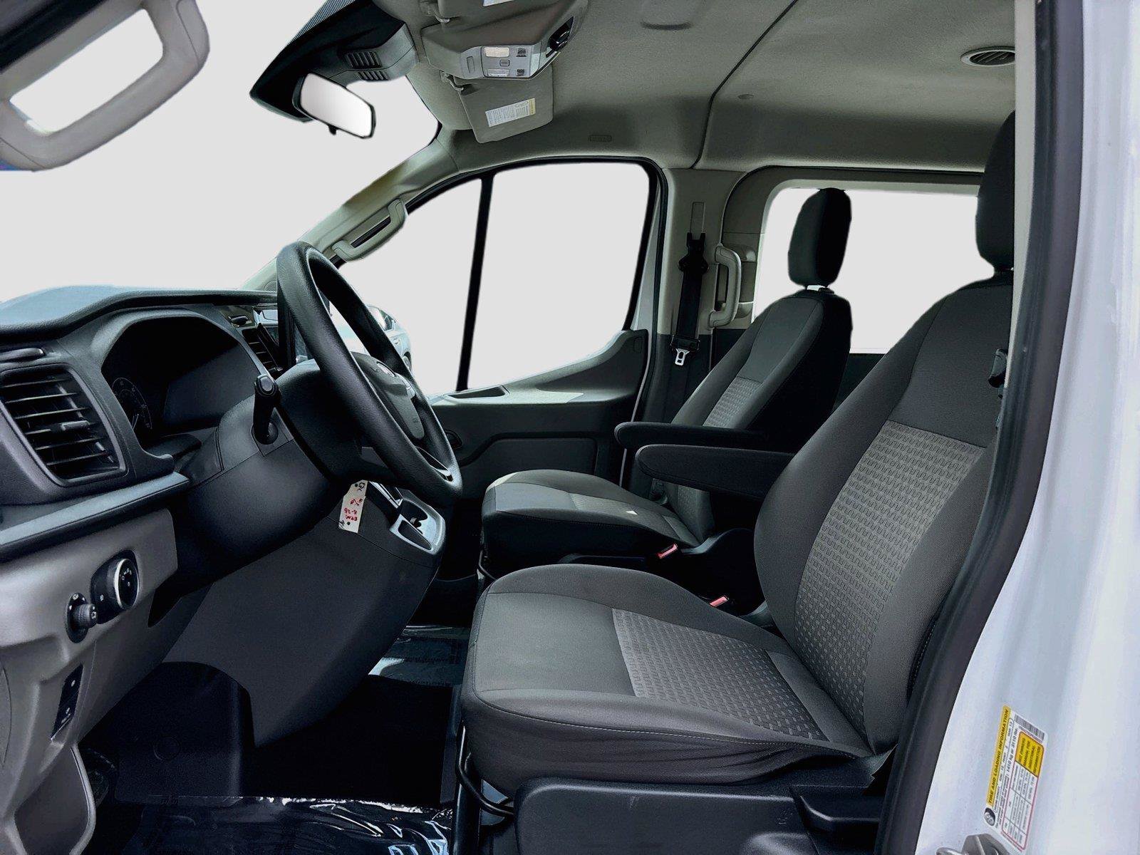 Used 2023 Ford Transit 350 XLT RWD image 23