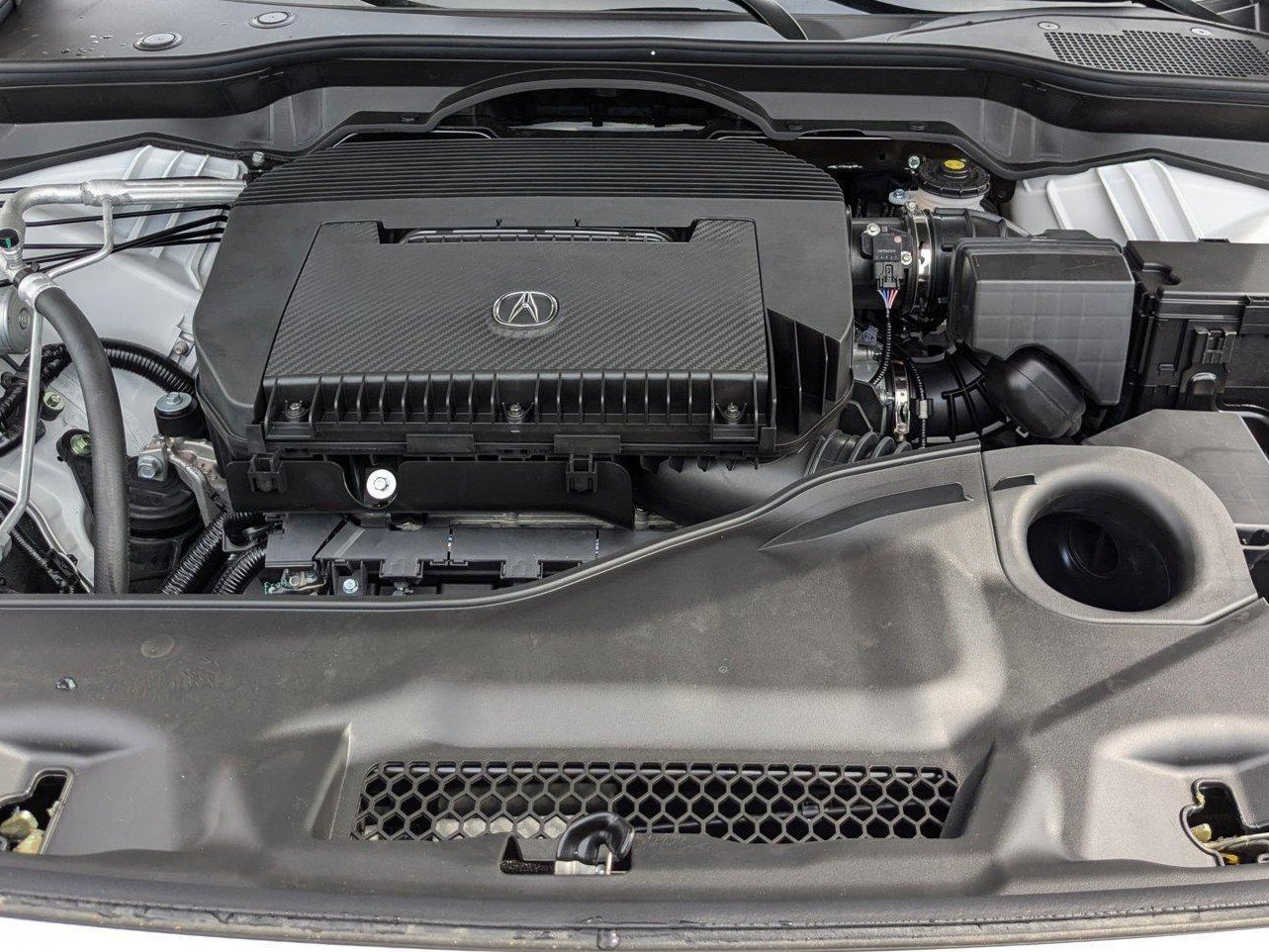 New 2026 Acura MDX w/ Technology Package FWD image 10