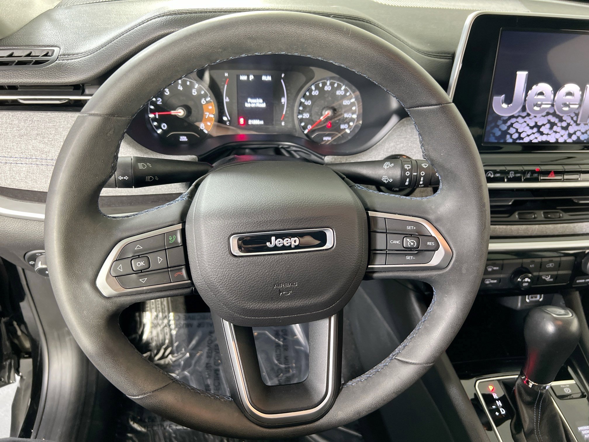 Used 2022 Jeep Compass Latitude image 11