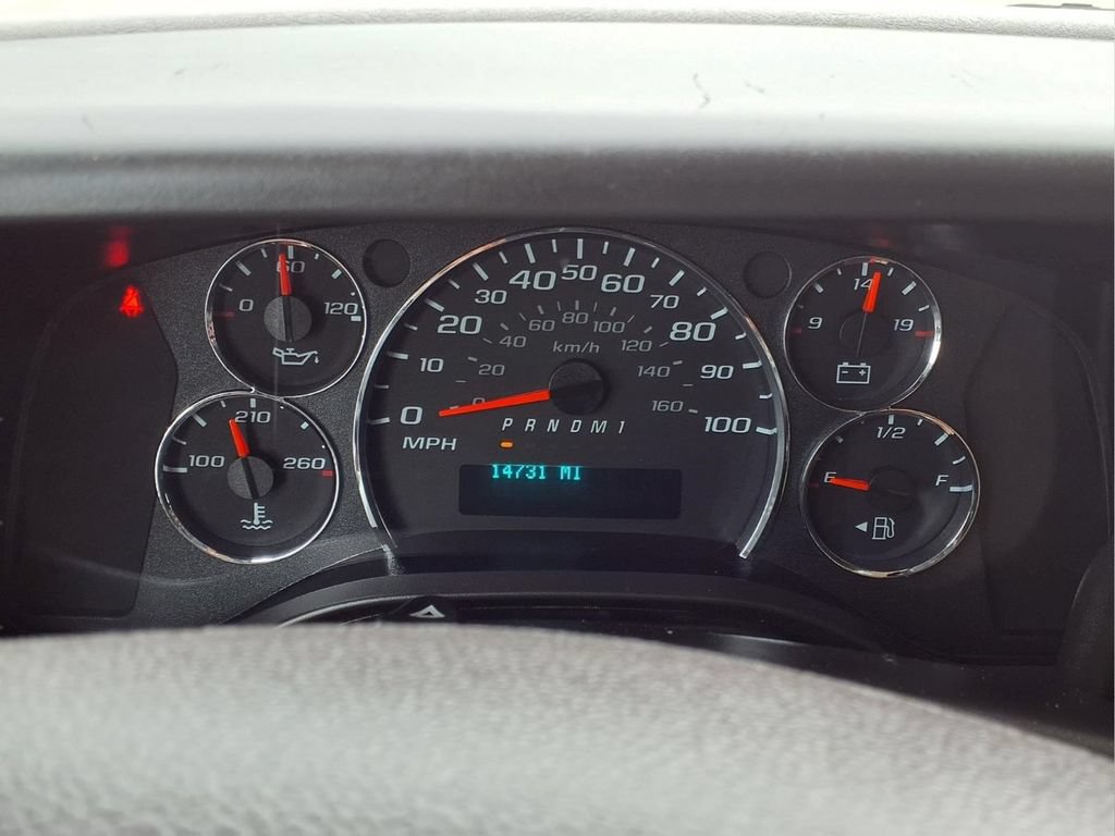 Used 2024 GMC Savana 2500 w/ Driver Convenience Package RWD image 14