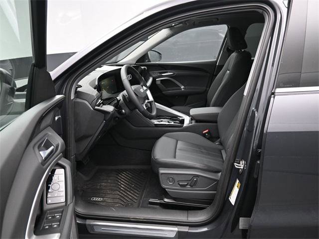 New 2025 Audi Q5 Premium image 9