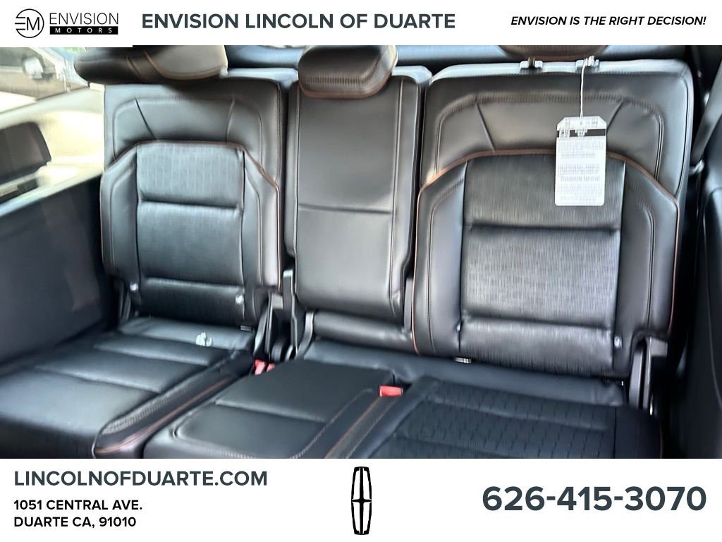New 2025 Lincoln Navigator Black Label image 25