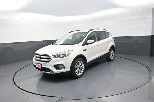 Used 2018 Ford Escape SE image 42