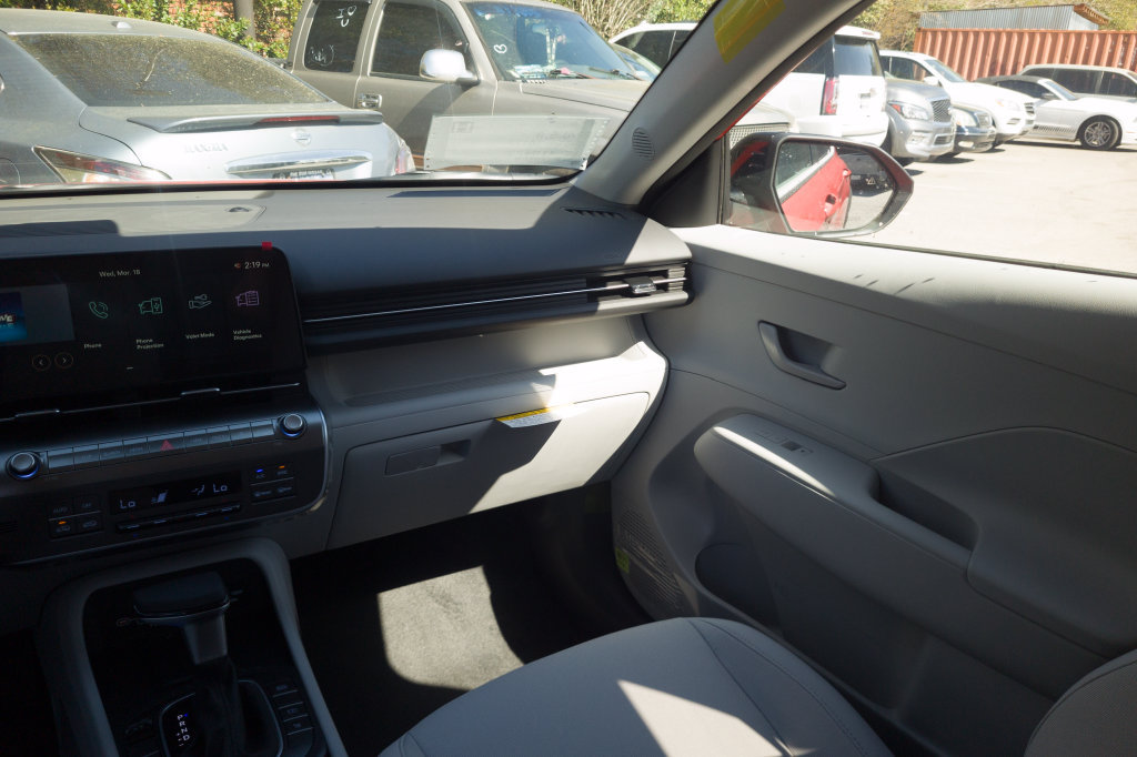 New 2027 Hyundai Kona SEL Sport FWD image 16