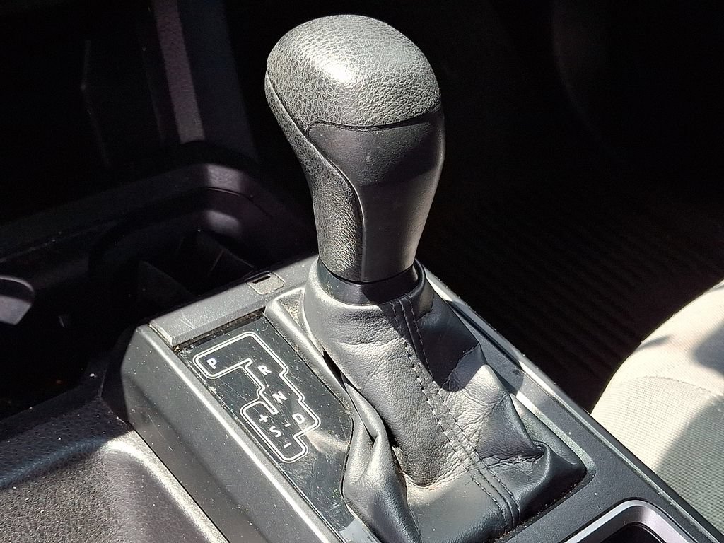Used 2023 Toyota Tacoma SR w/ SR Convenience Package RWD image 15