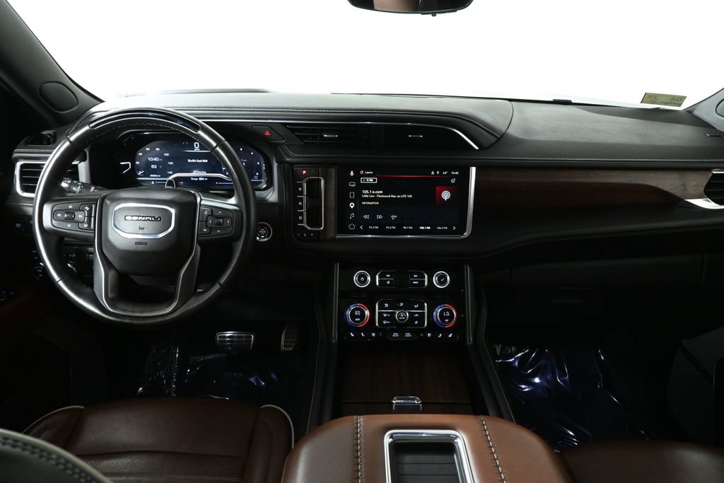 Used 2024 GMC Yukon Denali Ultimate AWD/4WD image 17