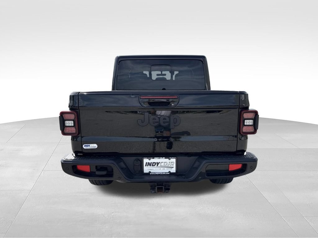 Used 2023 Jeep Gladiator Overland AWD/4WD image 6