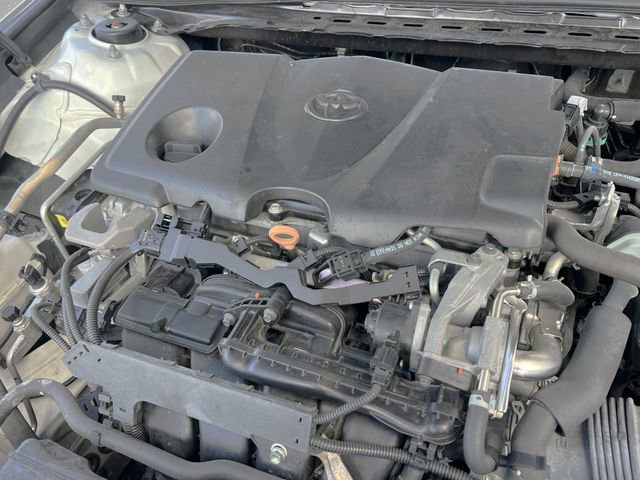 Used 2020 Toyota Camry SE image 29
