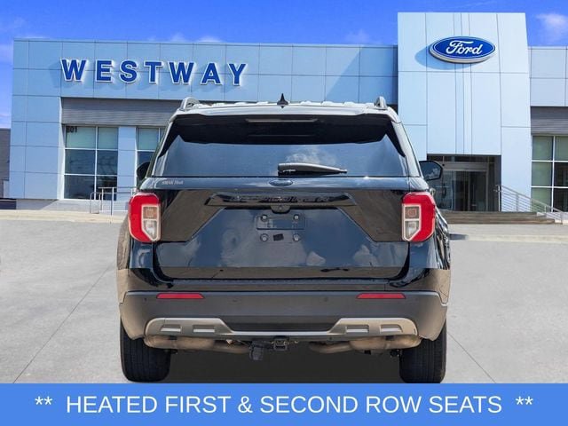Used 2020 Ford Explorer XLT w/ Equipment Group 202A AWD/4WD image 4