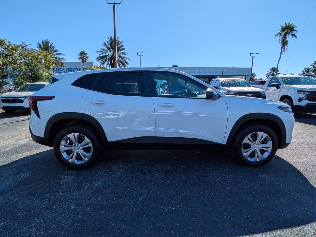 New 2026 Chevrolet Trax LS w/ Driver Confidence Package image 3