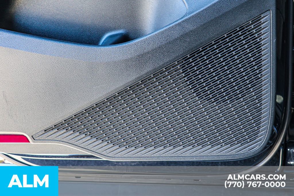 Used 2025 Volkswagen Atlas Cross Sport SE image 56