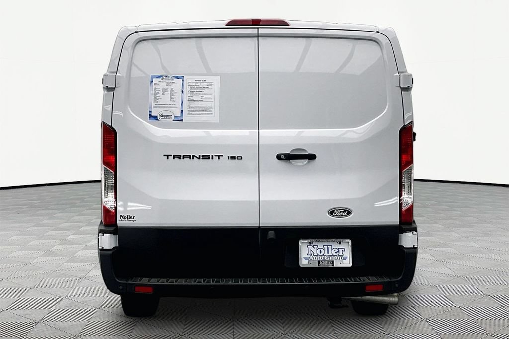 Used 2026 Ford Transit 150 Low Roof RWD image 4